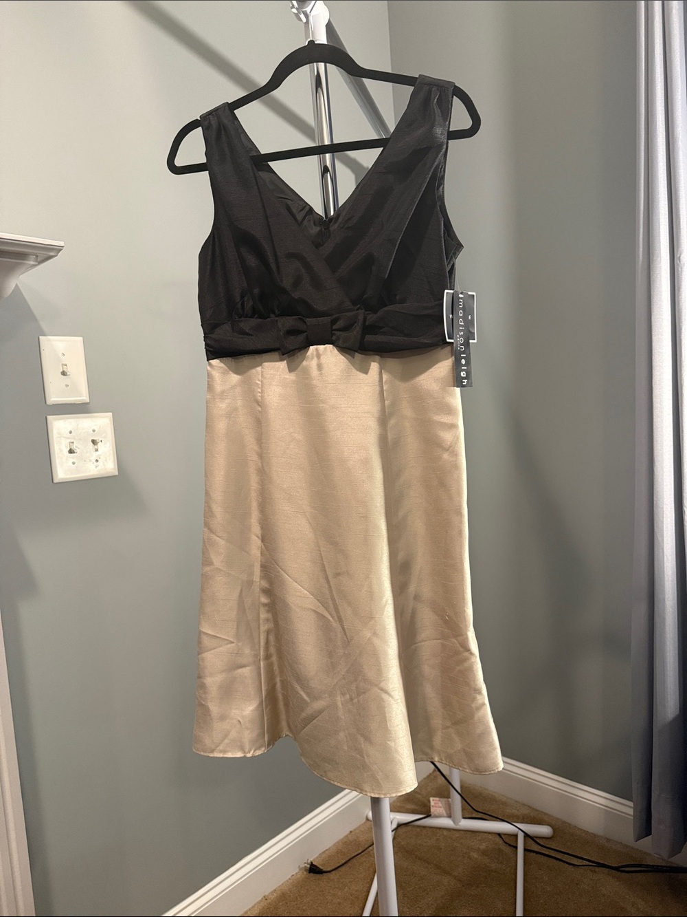 madison leigh Black and Champagne Two-Tone Mini Dress
